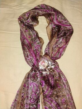 Elegant Pink and Brown Paisley Scarf with Floral Brooch